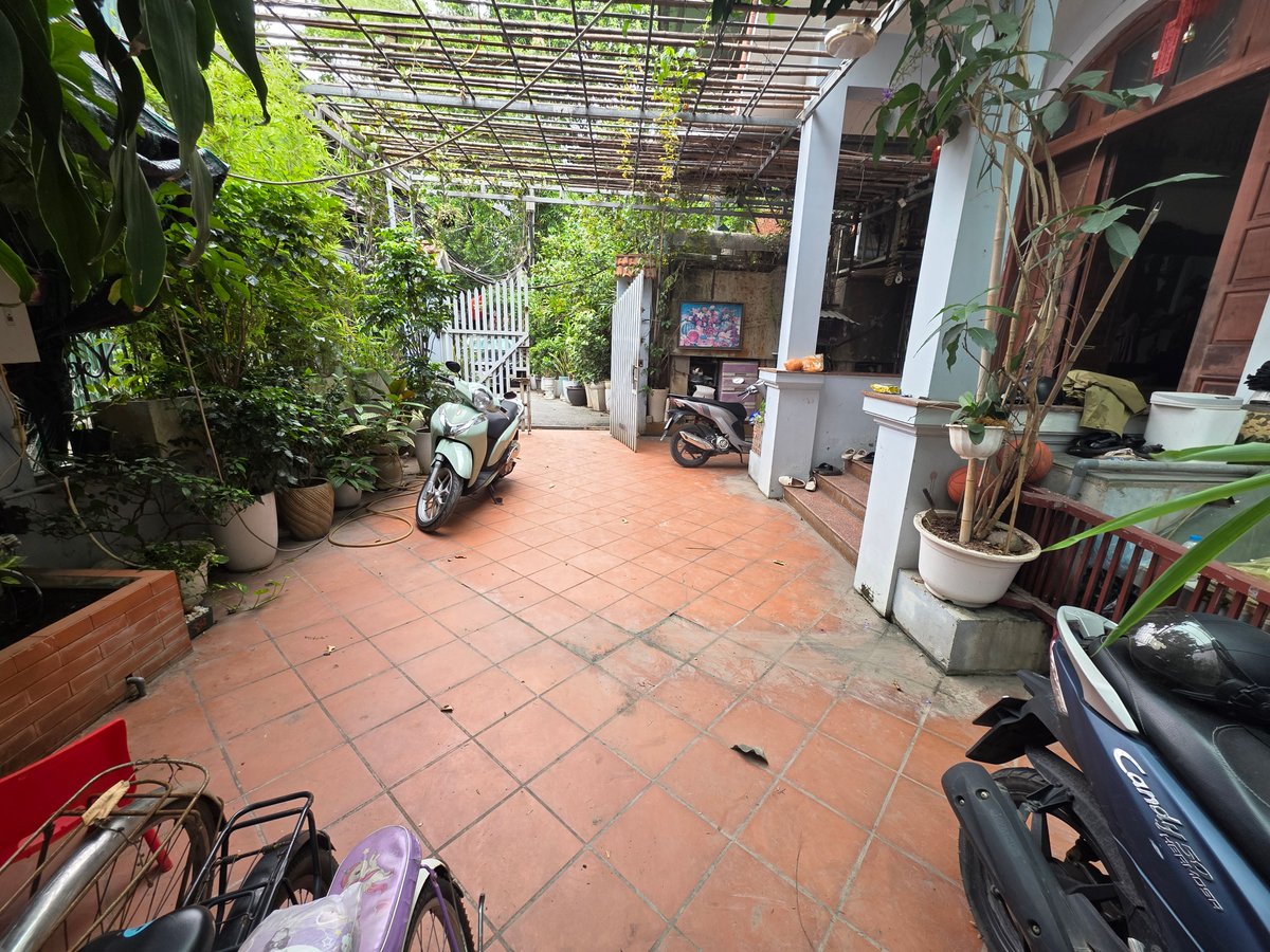 Bán biệt thự sân vườn Đường Lụa Hà Đông 96,3m² – 4 tầng – lô góc 3 thoáng – ô tô tránh – 16,8 tỷ