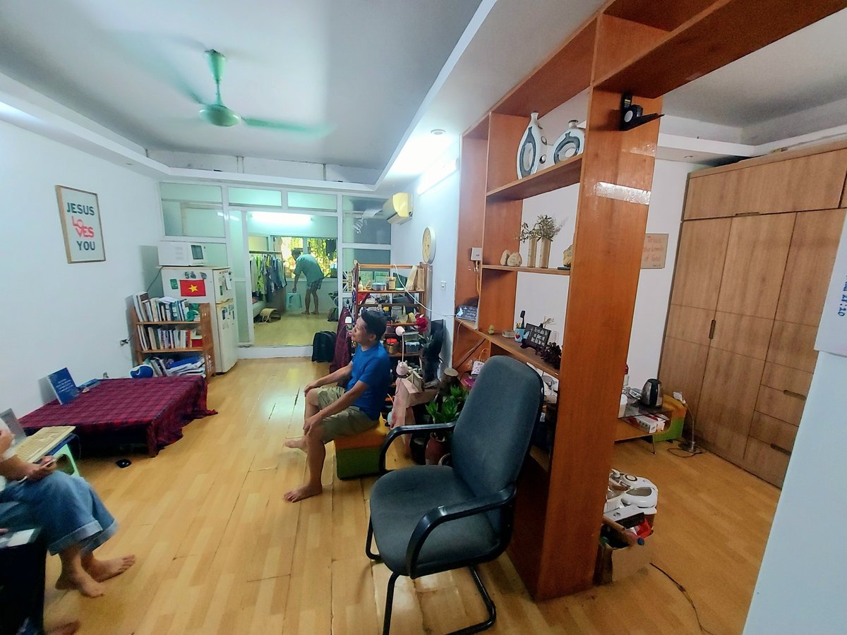 Bán Tập Thể C4 Lương Định Của Đống Đa – Tầng 3, 32m², 2PN, Sổ Đỏ Chính Chủ, Giá 4,1 Tỷ