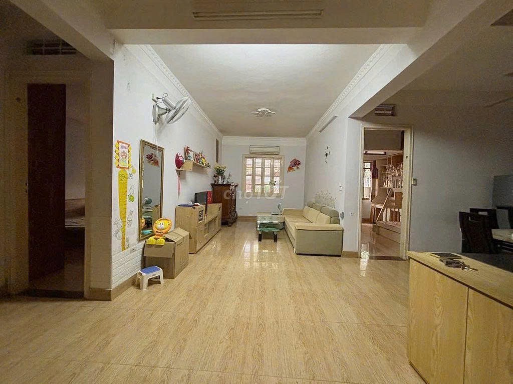 CHO THUÊ CĂN HỘ TẬP THỂ TẦNG 3 – KHU 7,2HA VĨNH PHÚC, BA ĐÌNH | 85m² | 2PN | 12 TRIỆU/THÁNG