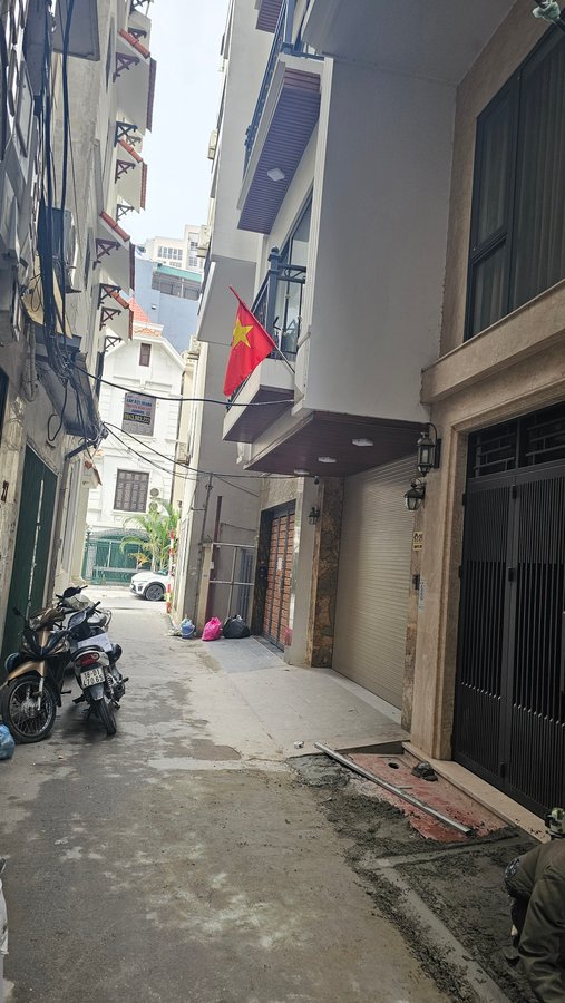 BÁN TÒA APARTMENT LẠC LONG QUÂN – TÂY HỒ | 72M² | LÔ GÓC | THANG MÁY | Ô TÔ 7 CHỖ VÀO NHÀ | DÒNG TIỀN ~1 TỶ/NĂM | 33,5 TỶ