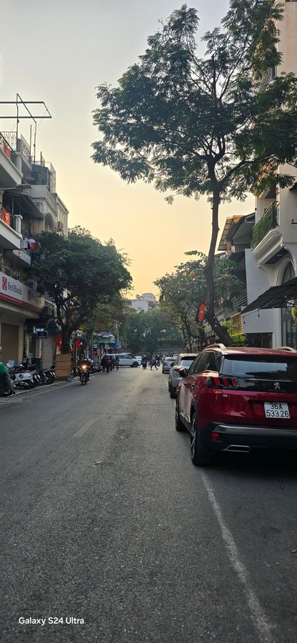 Bán nhà mặt phố Hoàn Kiếm Hà Nội (1 mặt phố hà hỏa và 1 mặt phố Bát Đàn) - Hình 5