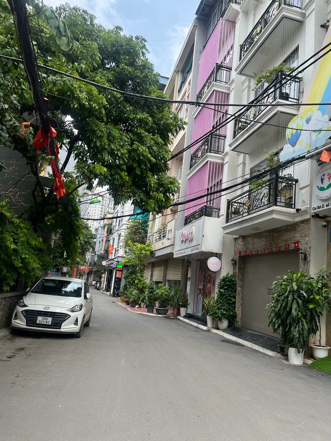 BÁN ĐẤT TẶNG NHÀ CẤP 4 LÔ GÓC LẠC LONG QUÂN – TÂY HỒ | 38M² | MT 4,1M | 8 TỶ