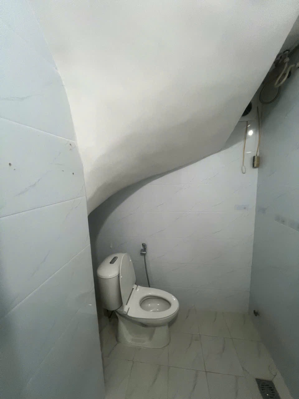 CHO THUÊ NHÀ RIÊNG NGÕ QUAN THỔ 3 – TÔN ĐỨC THẮNG, ĐỐNG ĐA | 40M² x 4 TẦNG | 5PN | 16,5 TRIỆU/THÁNG