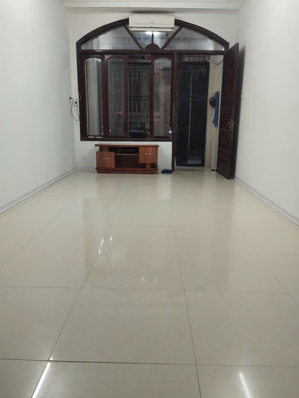 cho thuê nhà ngõ 28 điện biên phủ – ba đình, hà nội - Hình 2