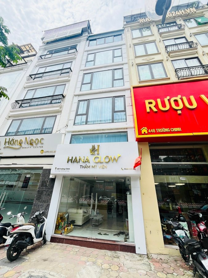 Bán nhà mặt phố Trường Chinh, Đống Đa, Hà Nội – 6 tầng, dòng tiền 40 triệu/tháng, giá 42 tỷ