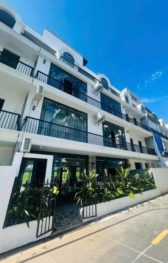 Bán Nhà Mặt phố Long Biên Hà Nội Kinh Doanh Đỉnh cao