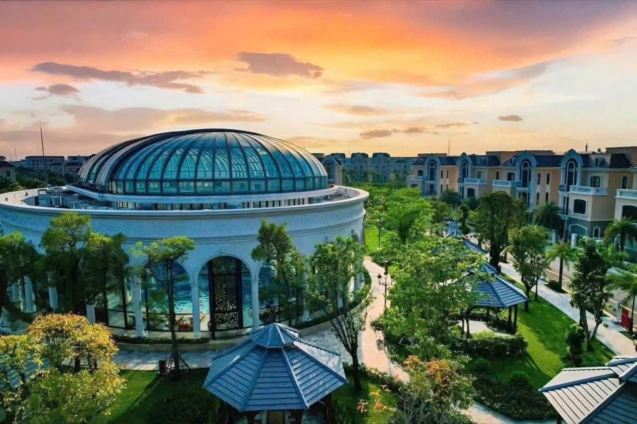 🏡 biệt thự đẳng cấp khu đô thị việt hưng – sân vườn, hồ cá koi, thang máy hiện đại - Hình 4