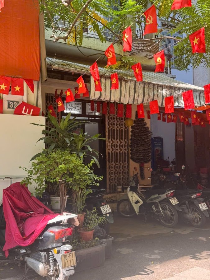 Bán Nhà Thổ Quan Đống Đa – Bán Đất Tặng Nhà 3 Tầng, Cách Ô Tô 50m, 28m², Giá 7,25 Tỷ
