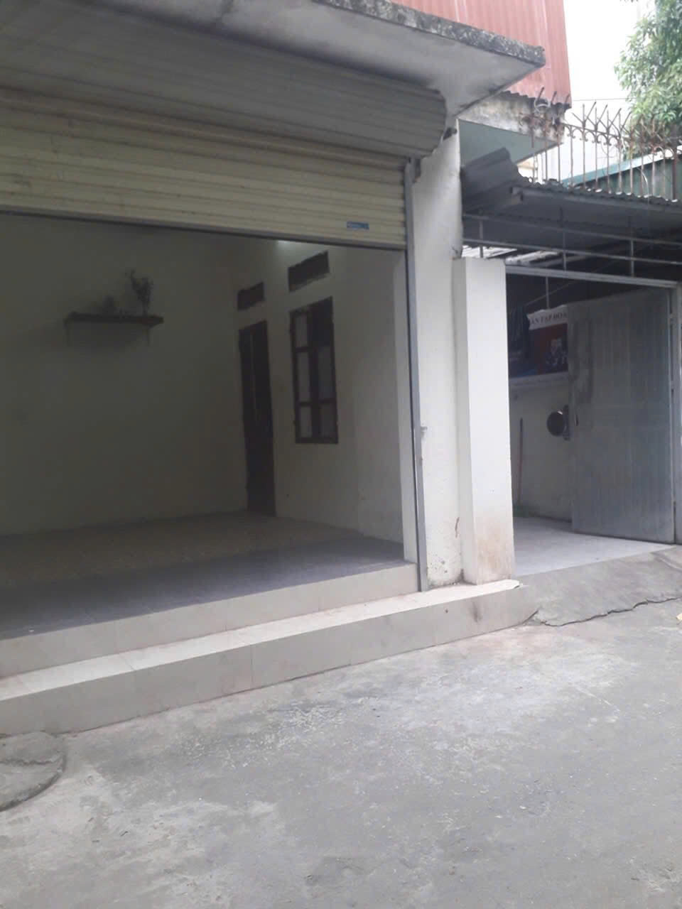 Cho thuê nhà ngõ 208 Giải Phóng, phường Đồng Tâm, Hai Bà Trưng, Hà Nội - ô tô vào, full nội thất